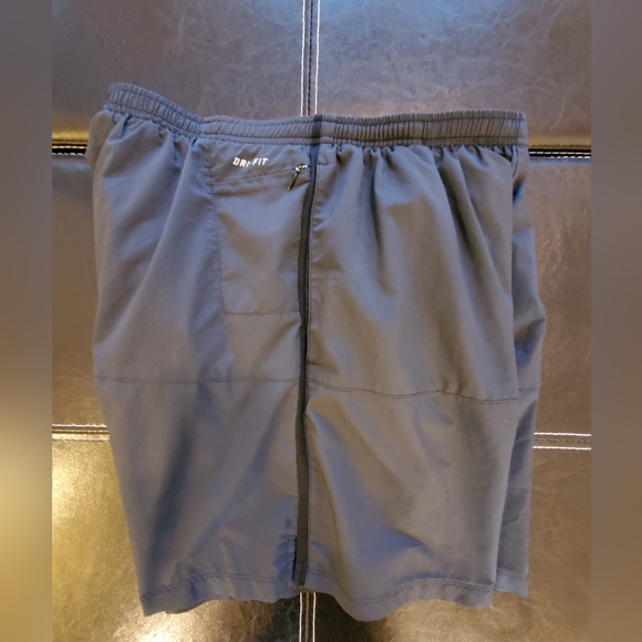 Nike Dri-FIT Woven Running Shorts - Picture 6 of 9